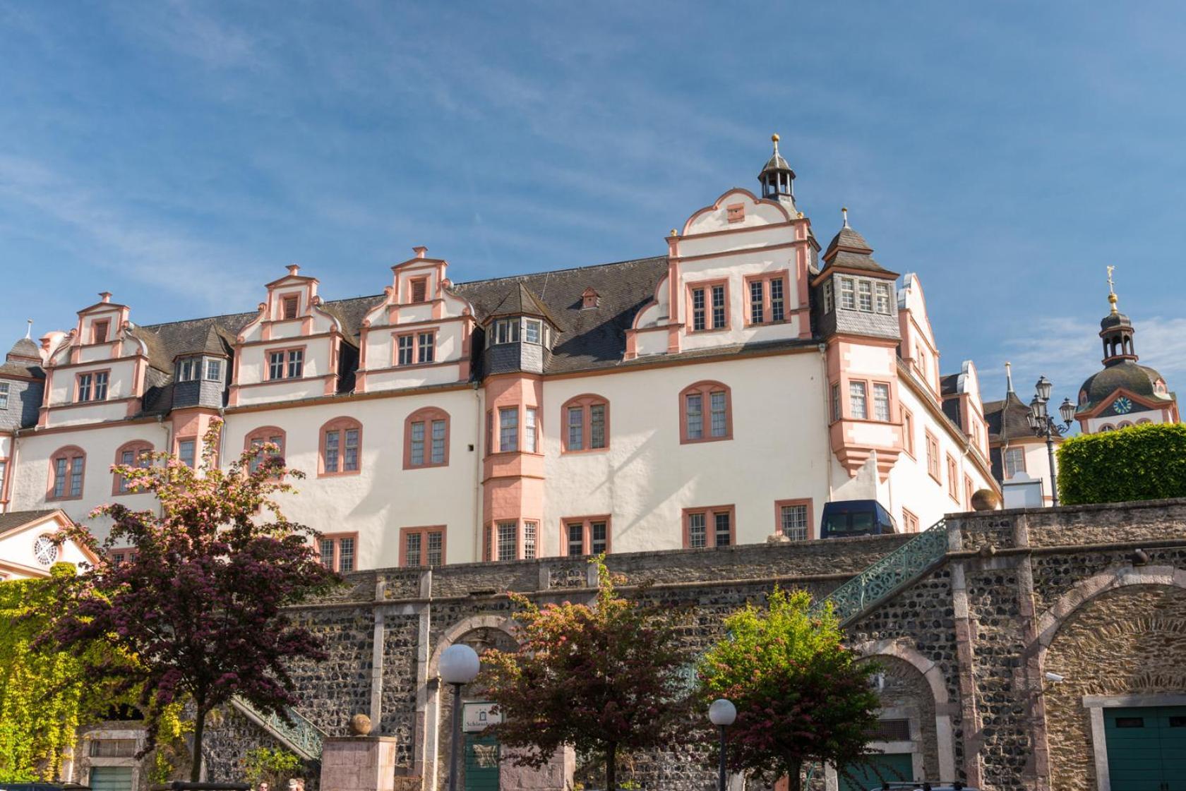 Hotel Lahnschleife Weilburg Bagian luar foto