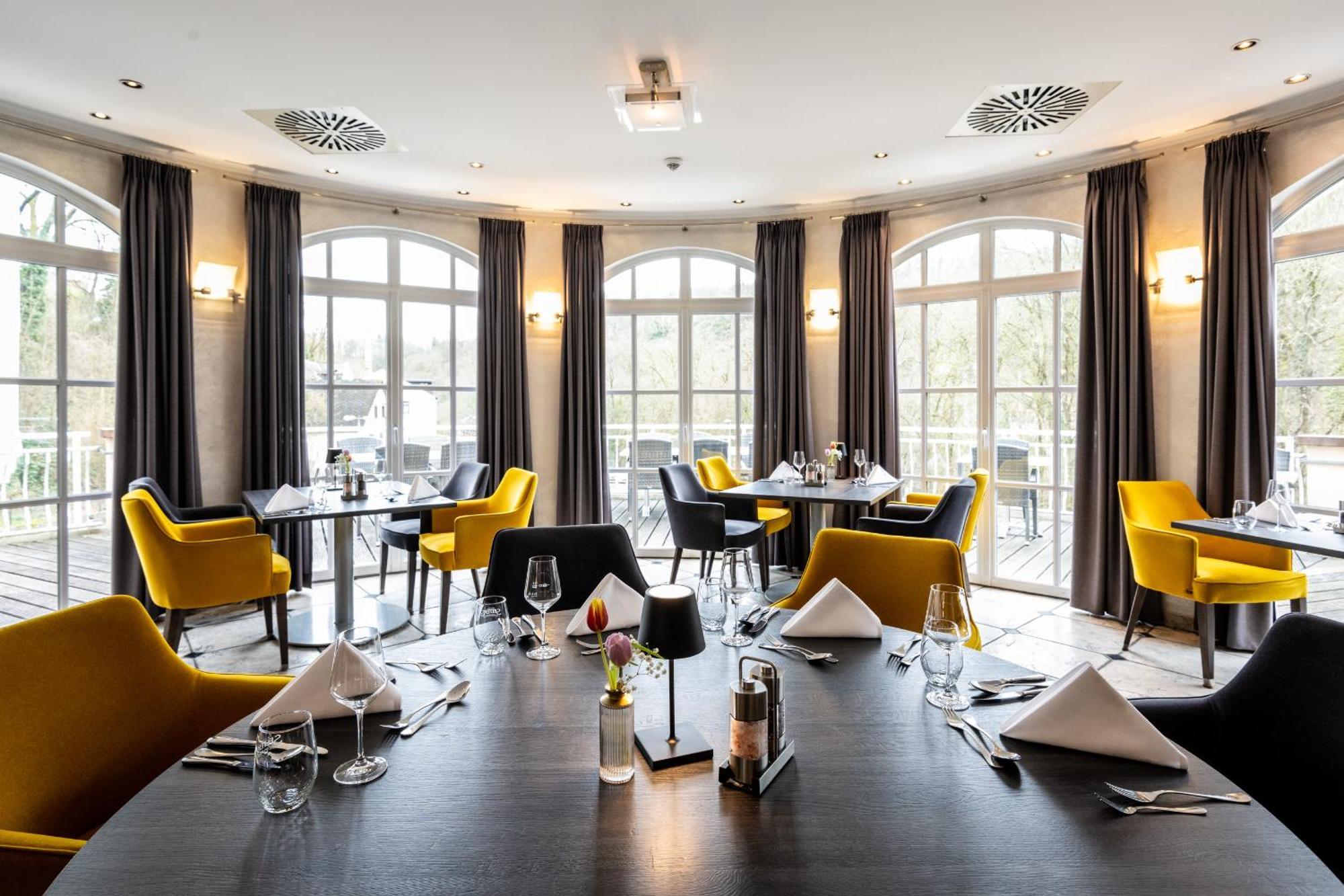 Hotel Lahnschleife Weilburg Bagian luar foto