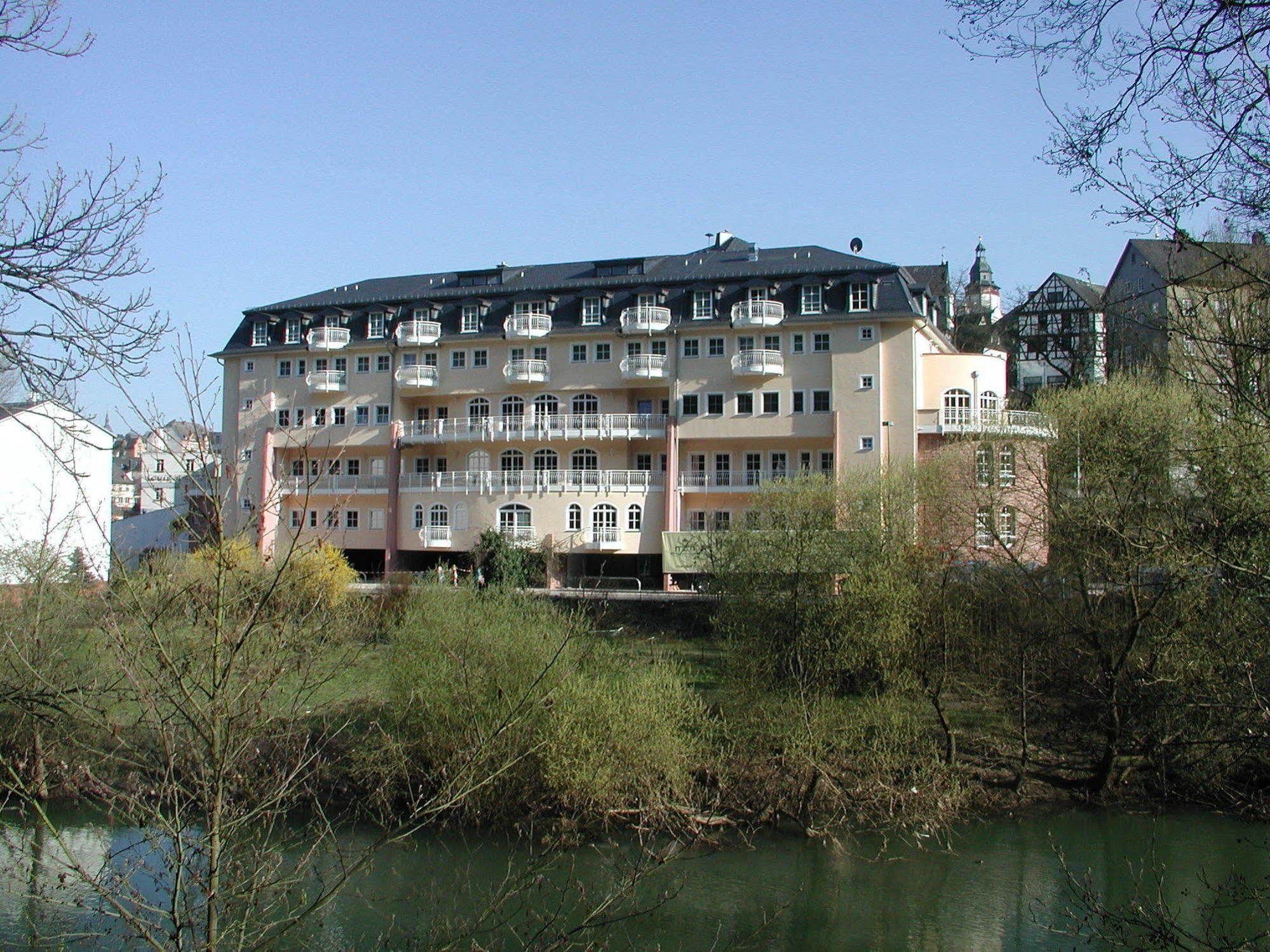 Hotel Lahnschleife Weilburg Bagian luar foto